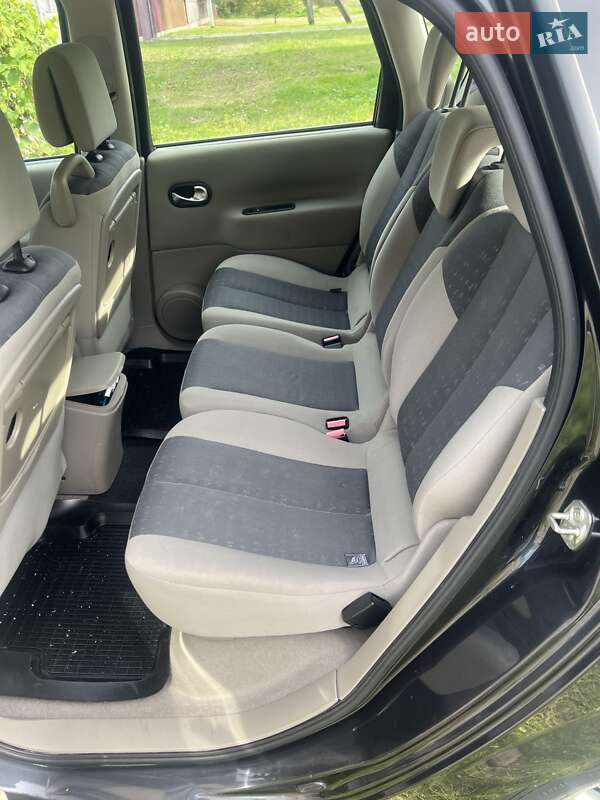 Минивэн Renault Scenic 2005 в Чернигове