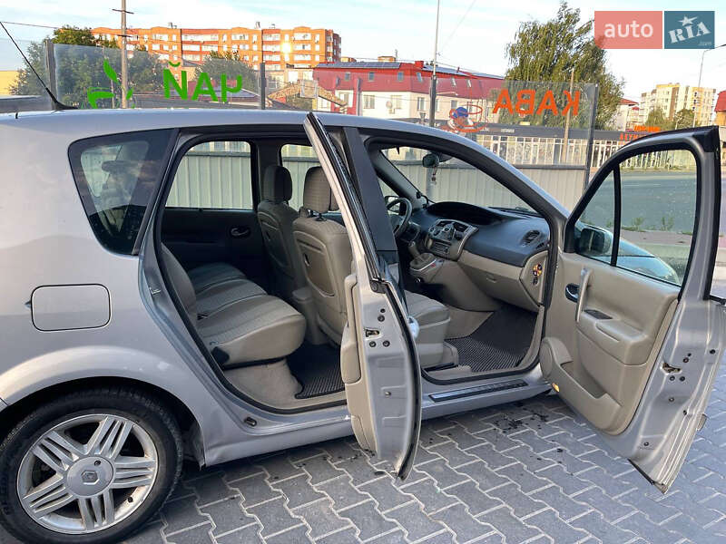 Минивэн Renault Scenic 2005 в Тернополе