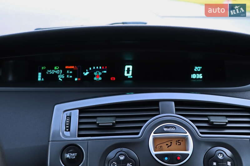 Минивэн Renault Scenic 2005 в Кременчуге фото 29 Минивэн Renault Scenic 2005 в Кременчуге