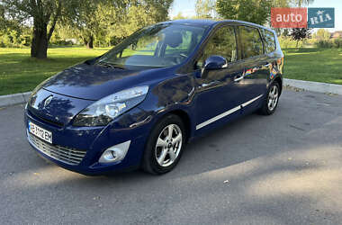 Мінівен Renault Scenic 2011 в Борисполі