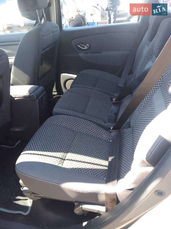 Мінівен Renault Scenic 2011 в Вінниці фото 3 Мінівен Renault Scenic 2011 в Вінниці