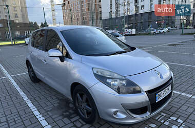 Мінівен Renault Scenic 2012 в Львові