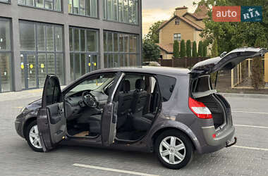 Минивэн Renault Scenic 2006 в 