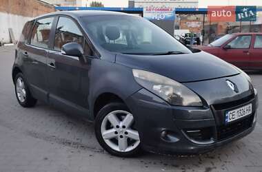 Минивэн Renault Scenic 2010 в 