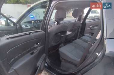 Минивэн Renault Scenic 2010 в 