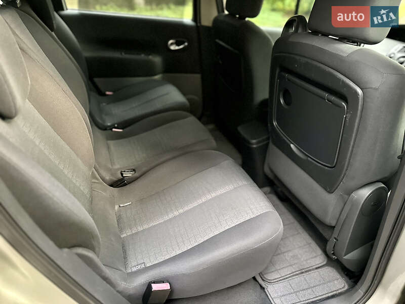 Минивэн Renault Scenic 2007 в Виннице