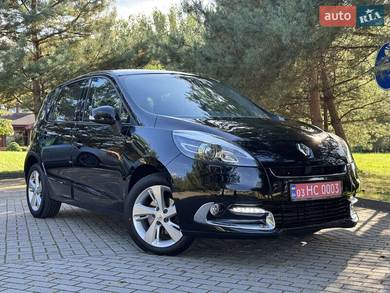Минивэн Renault Scenic 2013 в 