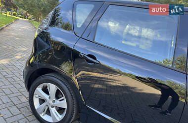 Минивэн Renault Scenic 2013 в 