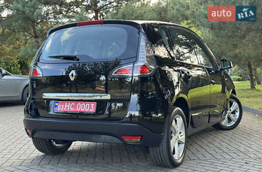 Минивэн Renault Scenic 2013 в 