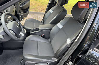 Минивэн Renault Scenic 2013 в 