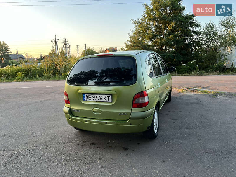 Минивэн Renault Scenic 2002 в Виннице