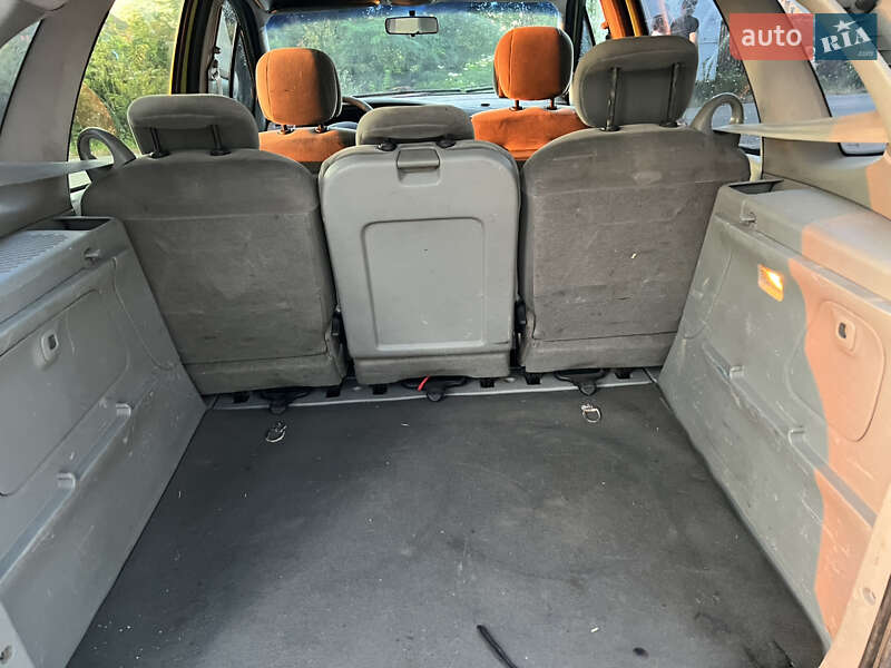 Минивэн Renault Scenic 2002 в Виннице