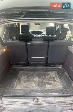 Минивэн Renault Scenic 2008 в 