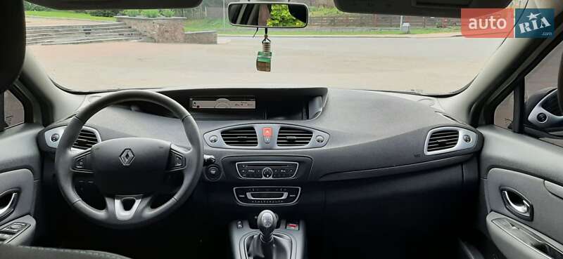Минивэн Renault Scenic 2011 в Овруче
