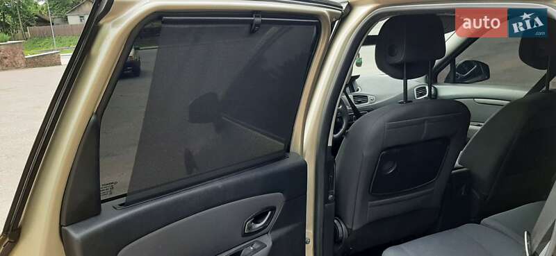 Минивэн Renault Scenic 2011 в Овруче