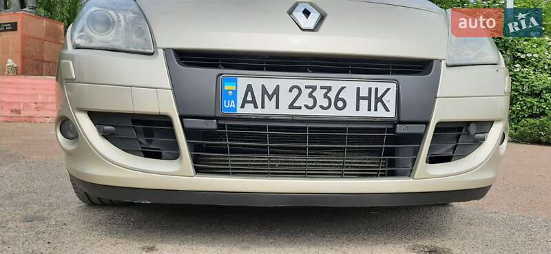Минивэн Renault Scenic 2011 в Овруче
