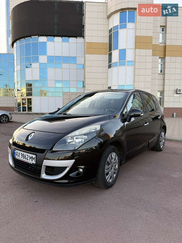 Renault Scenic 2010