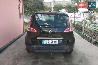 Минивэн Renault Scenic 2011 в 