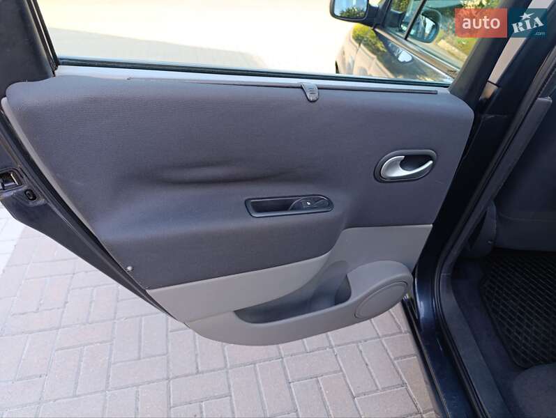 Минивэн Renault Scenic 2008 в Киеве