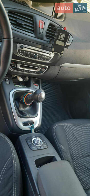 Минивэн Renault Scenic 2011 в Славуте фото 12 Минивэн Renault Scenic 2011 в Славуте