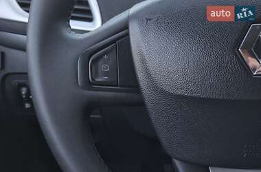 Минивэн Renault Scenic 2010 в 