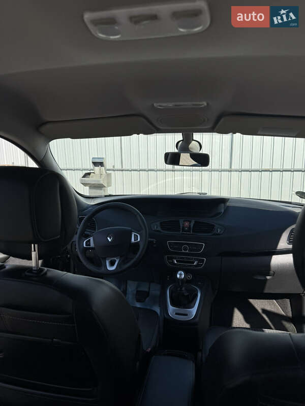 Минивэн Renault Scenic 2011 в Луцке