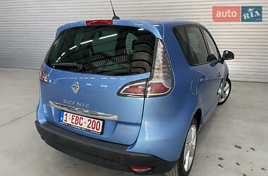 Минивэн Renault Scenic 2013 в 