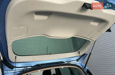 Минивэн Renault Scenic 2013 в 