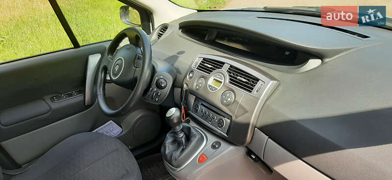 Минивэн Renault Scenic 2007 в Чернигове