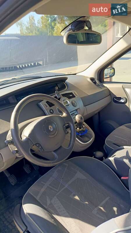 Мінівен Renault Scenic 2004 в Кременчуці