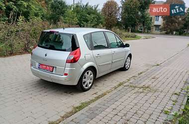 Минивэн Renault Scenic 2008 в 
