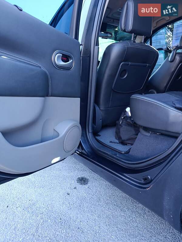 Минивэн Renault Scenic 2008 в Днепре