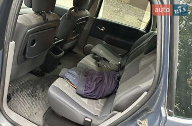 Минивэн Renault Scenic 2006 в 