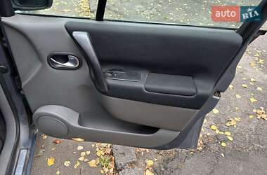 Минивэн Renault Scenic 2006 в 