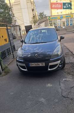 Мінівен Renault Scenic 2010 в Одесі