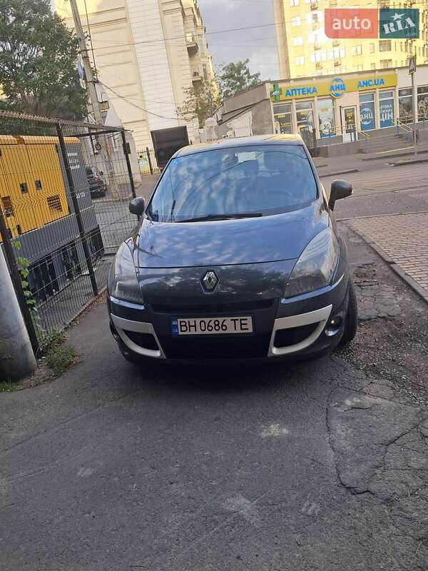 Renault Scenic 2010