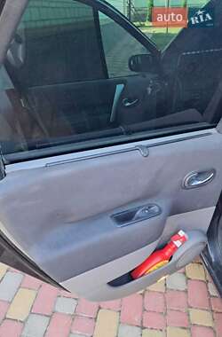 Минивэн Renault Scenic 2006 в 