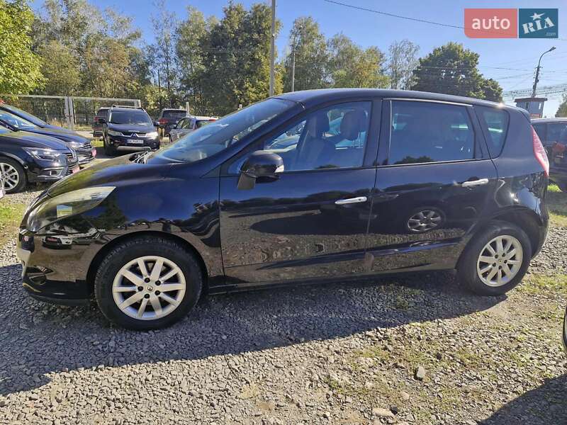 Минивэн Renault Scenic 2010 в Луцке