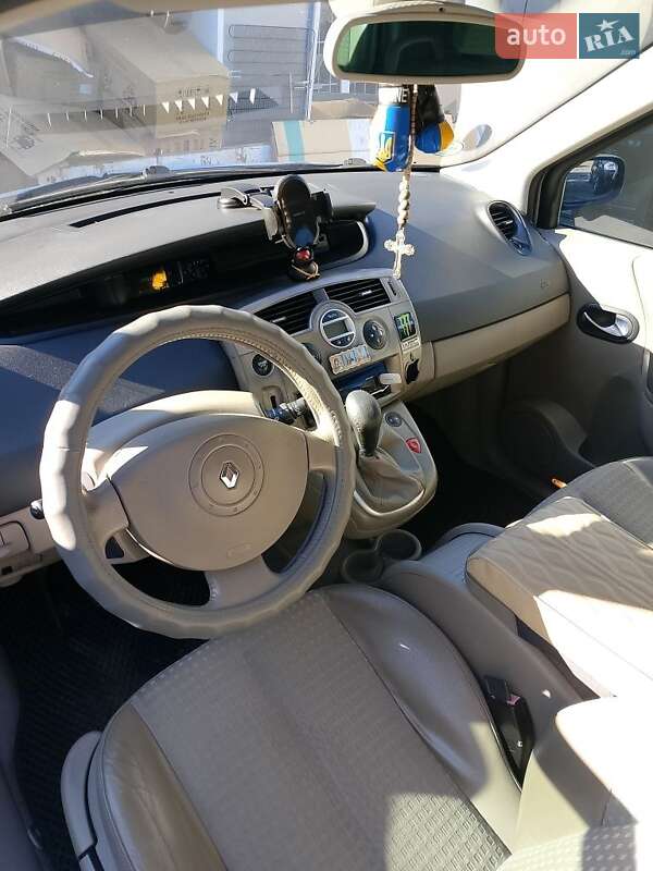 Renault Scenic 2003
