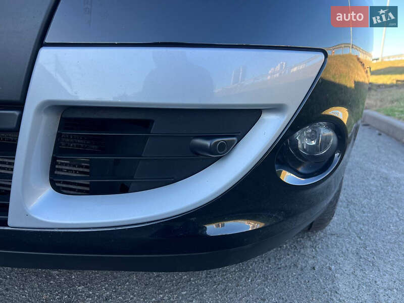 Минивэн Renault Scenic 2011 в Киеве фото 64 Минивэн Renault Scenic 2011 в Киеве