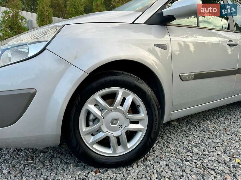 Минивэн Renault Scenic 2005 в Полтаве