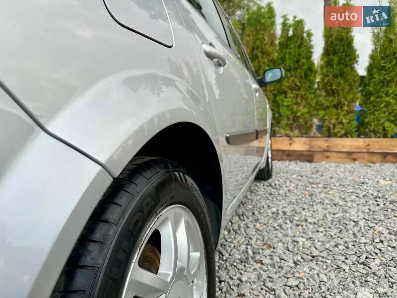 Минивэн Renault Scenic 2005 в Полтаве