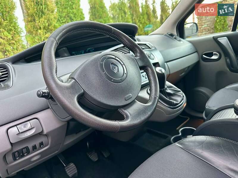 Минивэн Renault Scenic 2005 в Полтаве