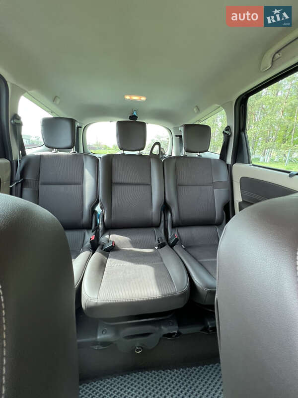 Минивэн Renault Scenic 2009 в Киеве