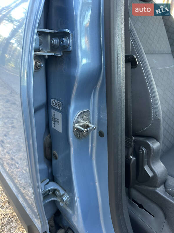 Минивэн Renault Scenic 2010 в Киеве
