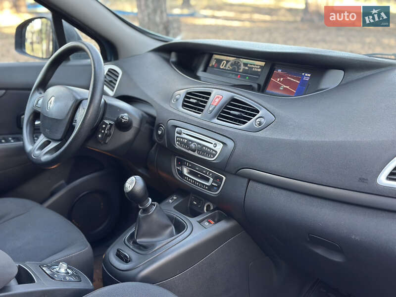 Минивэн Renault Scenic 2010 в Киеве