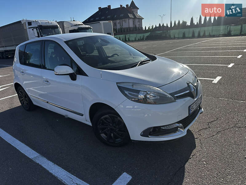 Минивэн Renault Scenic 2015 в Львове