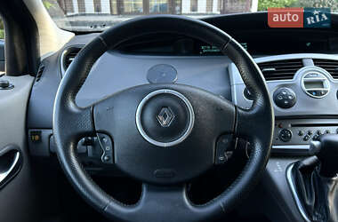 Минивэн Renault Scenic 2007 в 