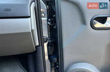 Минивэн Renault Scenic 2007 в 