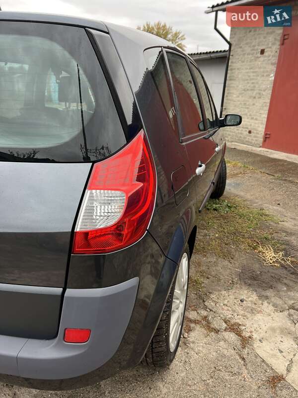 Минивэн Renault Scenic 2007 в Нежине
